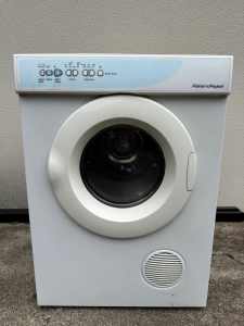 Fisher&Paykel 5KG Dryer Near New $200 Can Deliver