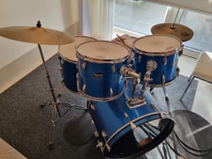LUDWIG Accent Drum Kit