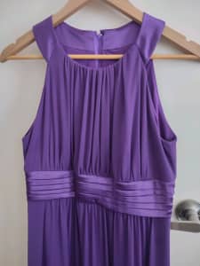 Vibrant purple, lilac full length gown, evening dress. Size 12 