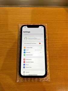 Excellent Cond. Apple iPhone XR 128GB Unlocked - Phonebot