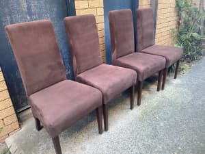 4 High Back Dining Chairs in Great Condition