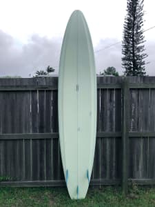 YoungCraft surfboard 9’2 edge bottom thruster