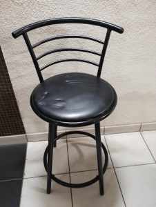 Bar stool turnable base black colour for sale