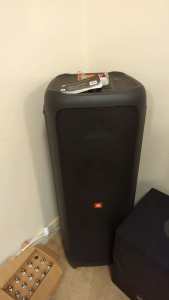 JBL PartyBox 1000 like new 