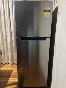 A Samsung fridge bought in Dec 2014.