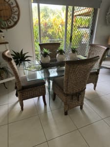 MUST BE SOLD!! Glass dining table and 4 chairs