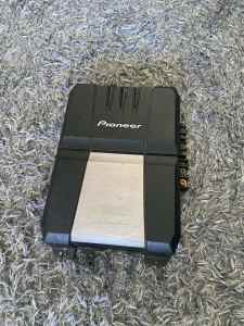 Pioneer 2channel Amp 300watts