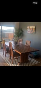 8 Seater Dining Suite