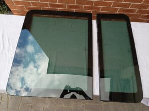 BMW X5 E70 Sunroof Glass Panels