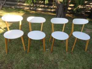 WHITE DINING KITCHEN CHAIRS X 4 Wooden frames/legs Great condition