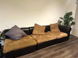 Leather Sofa Set (96x96x73cm per piece)