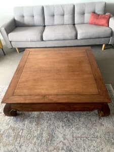 Quality Polished Wooden Table