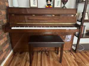 Yamaha piano perfect condition