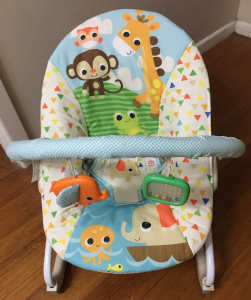baby rocker chair. excellent condition. pick up in Thomastown.