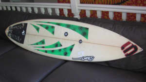 Surfboard - Simmo, 64.
