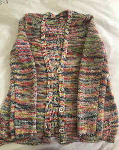 Ladies/girls Chunky knit cardigan, size M, acrylic, vintage look. 