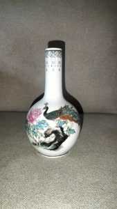 A set of vintage 20th century Chinese peacock decorated bud vases