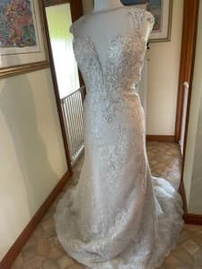 Wedding Dress New Bridal Chic Size 8