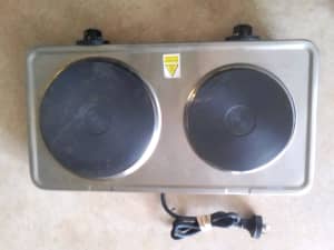Electric hot plates as new with temperature controls $25