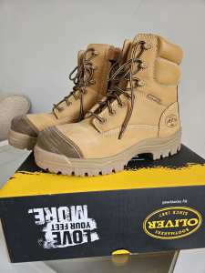 Near New Oliver ATS Safety Boots - For Sale