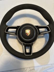 Porsche GT3 steering wheel with airbag. Carbon. 997 987 991 981 Macan