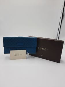 Gucci Wallet Cobalto Leather Womens Wallet. 