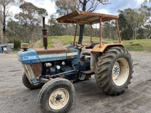 Ford 4110 tractor