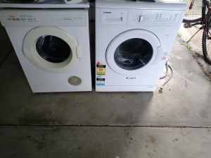 WASHER/DRYER ( FREE DELIVERY )