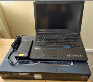 Acer Predator 500 laptop i9-8950hk 32GB RAM 8GB GTX1070 144Hz display