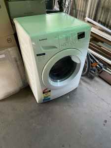 Simpson 7kg washing machine