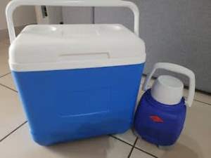 26L Cooler & Water jug 2.5L