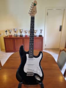 Electric Montgomery Guitar - in fantastic condition