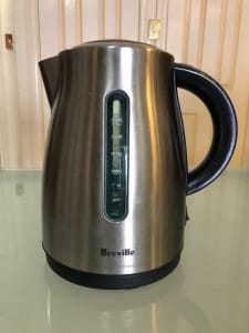 Breville BKE450XL 1.7L Stainless Steel Cordless Electric Kettle