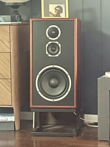 KLH Model5 Speakers 