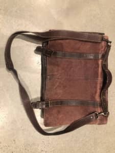 Leather messenger/laptop bag