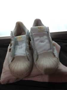Womans ADIDAS SUPERSTAR Shoes