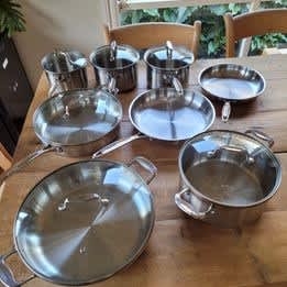 Set of 8 Baccarat iconix Stainless Steel cook ware