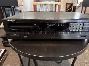 Phillips CD player with TDA1541A DAC chip