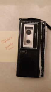 SANYO DICTAPHONE MICRO TALK BOOK NOT WORKING PROPERLY FOR SPARE PARTS