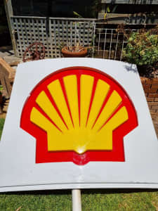 Sign Shell acrylic large 2m x 2m