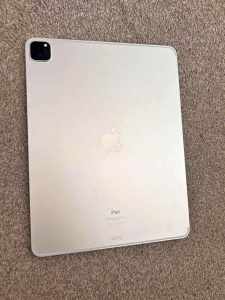Mint Cond. Apple iPad Pro 12.9 5th Gen M1 2TB Cellular - Phonebot
