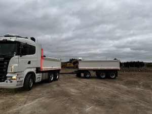 Scania R580 Tipper Truck and Trailer