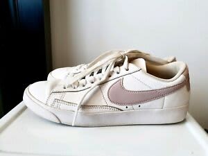 SNEAKERS Nike Shoes White Womens Size 7