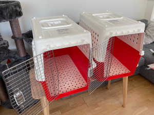 Qantas PP40 Pet Crate - only used once - for dog or cat up to 14kg