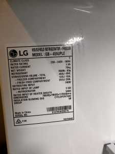 LG 420L stainless fridge/freezer combo can deliver 
