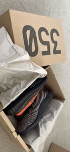 YEEZY BOOST 350 V2 size US12 in Carbon Beluga color