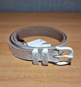 RM Williams Drover belts Cowhide with steel buckle various sizes. 