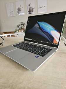 HP x360 1040 G10 Touchscreen i7 Laptop