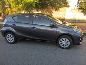 2014 TOYOTA PRIUS-C HYBRID CONTINUOUS VARIABLE 5D HATCHBACK