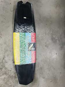 Surfboard 5’4